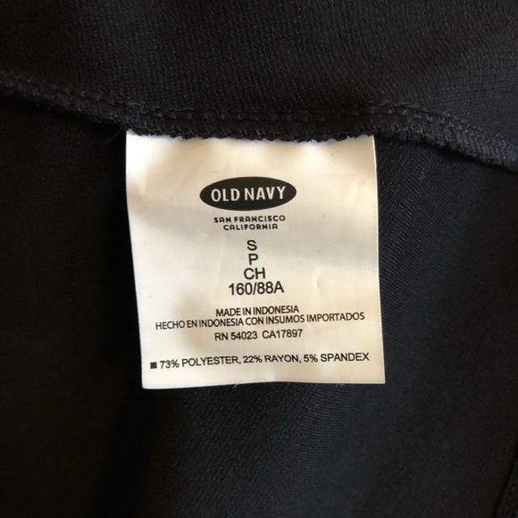 Black Sleeveless Dress - Picture 4 of 6